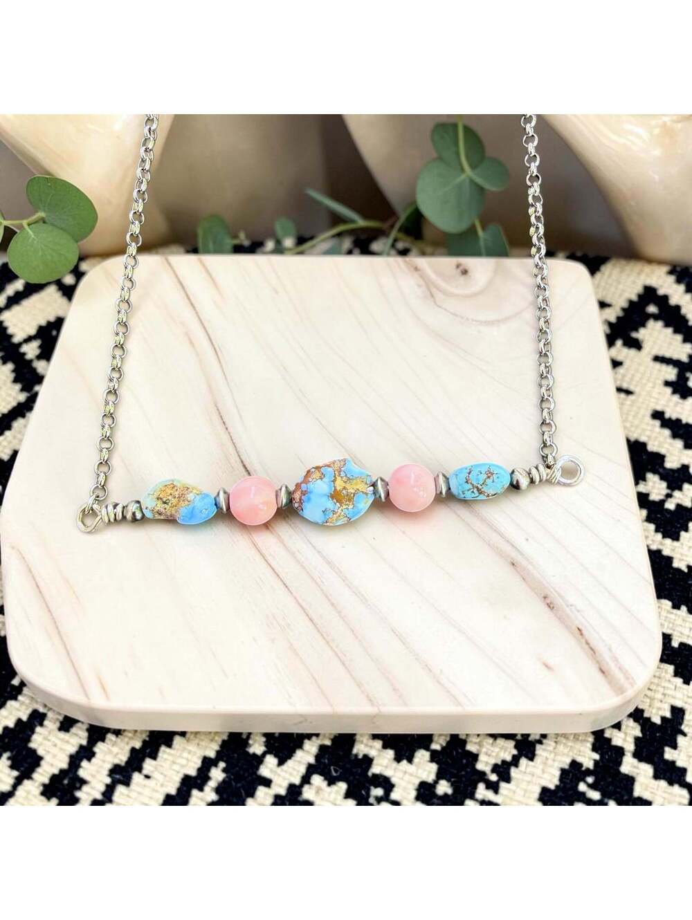 18" Golden Hills & Pink Conch Bar w/ 3mm Navajo Style Pearls & 3mm Saucers